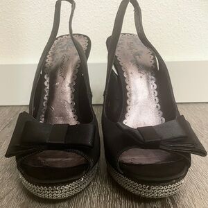Lulu Townsend Black Slingback Heels with Bow